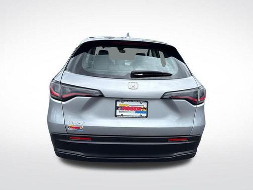 . 2023 Honda HR-V LX
