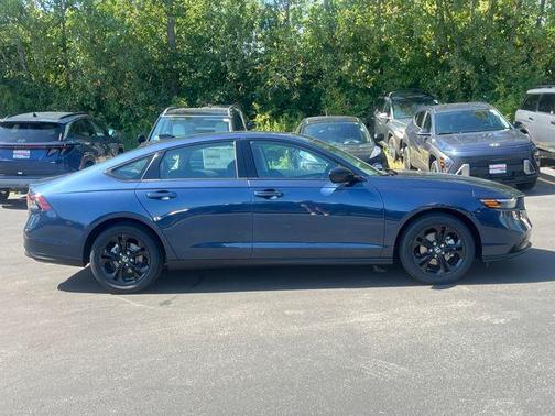 2025 Honda Accord Sport SE 1.5T