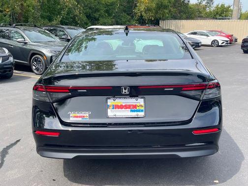 2025 Honda Accord LX 1.5T