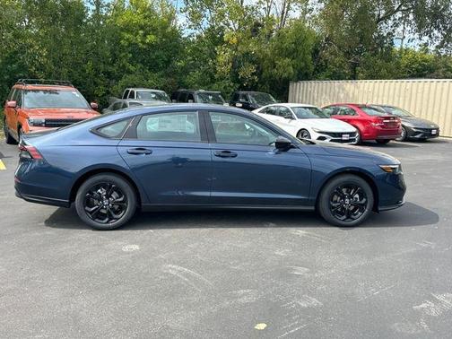 2025 Honda Accord Sport SE 1.5T