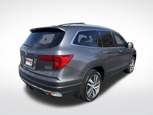 2018 Honda Pilot Touring