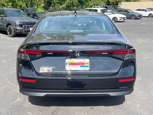 2025 Honda Accord LX 1.5T