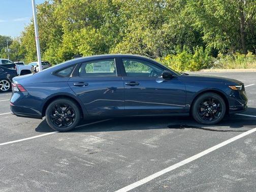 2025 Honda Accord Sport SE 1.5T