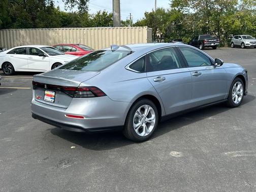 2025 Honda Accord LX 1.5T