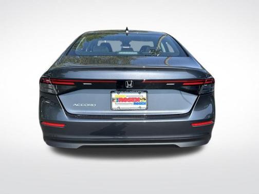 2025 Honda Accord LX 1.5T