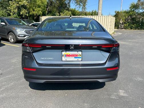 2025 Honda Accord LX 1.5T