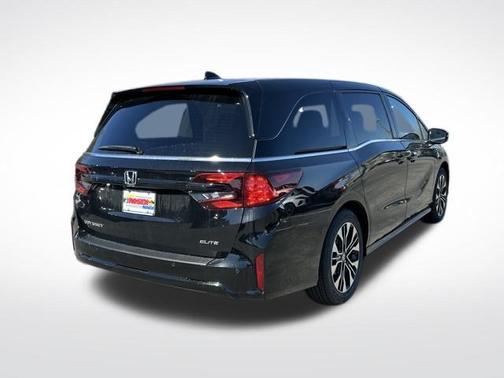 Crystal Black Pearl 2026 Honda Odyssey Elite