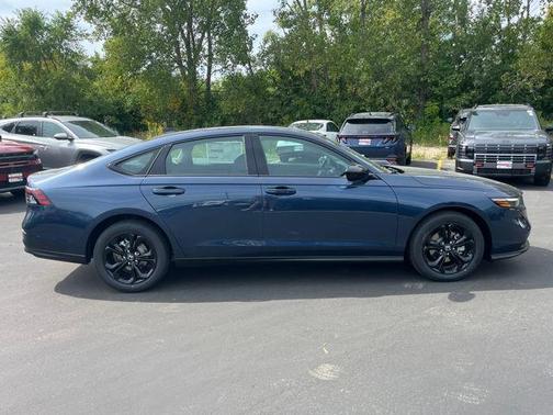 2025 Honda Accord Sport SE 1.5T