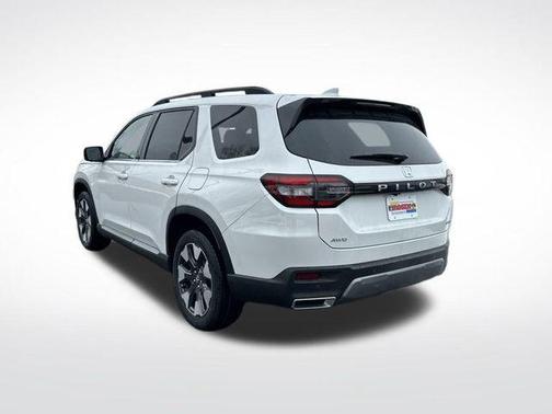 2026 Honda Pilot Touring 8-Passenger