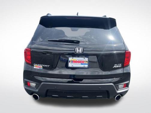 2023 Honda Passport AWD Elite