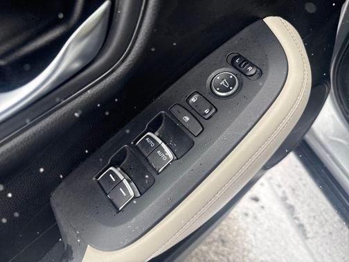 2023 Honda HR-V EX-L