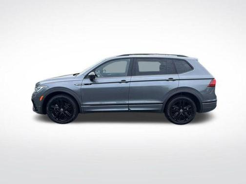 2022 Volkswagen Tiguan 2.0T SE R-Line Black 4MOTION