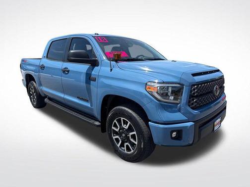 Blue 2018 Toyota Tundra SR5