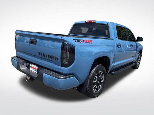 Blue 2018 Toyota Tundra SR5