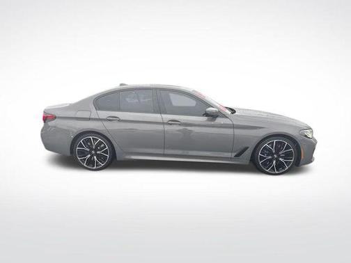 2022 BMW 540 i xDrive