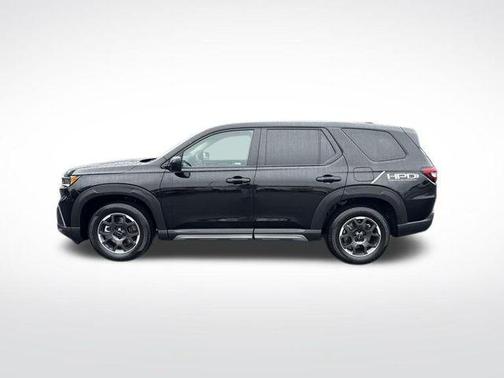 2023 Honda Pilot AWD LX