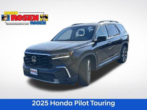 2025 Honda Pilot Touring 8-Passenger