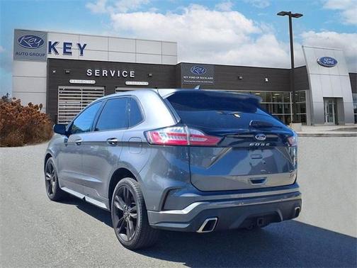 2022 Ford Edge ST