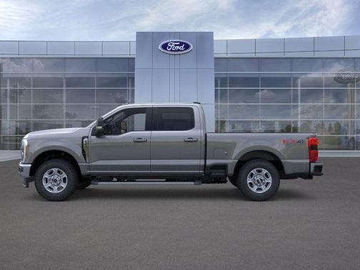 2026 Ford F-350 XLT