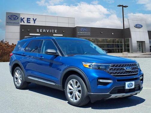 Blue Metallic 2023 Ford Explorer XLT