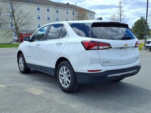 Summit White 2024 Chevrolet Equinox LT