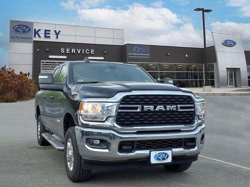 Diamond Black 2024 RAM 2500 Big Horn