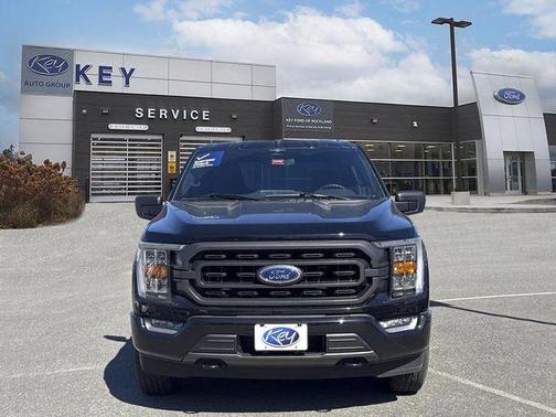 Black Metallic 2023 Ford F-150 XLT