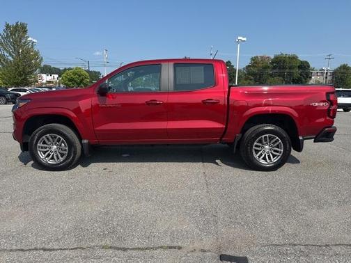 2023 Chevrolet Colorado LT