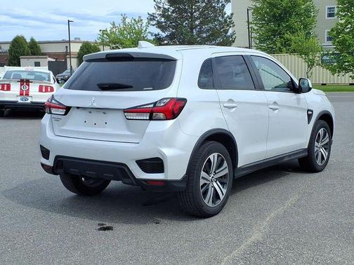 Black 2024 Mitsubishi Outlander Sport
