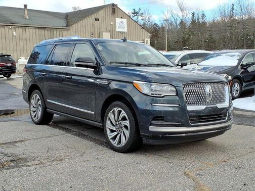 Blue Metallic 2022 Lincoln Navigator Reserve