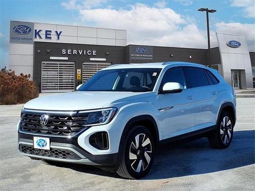 2025 Volkswagen Atlas Cross Sport 2.0T SE w/Technology