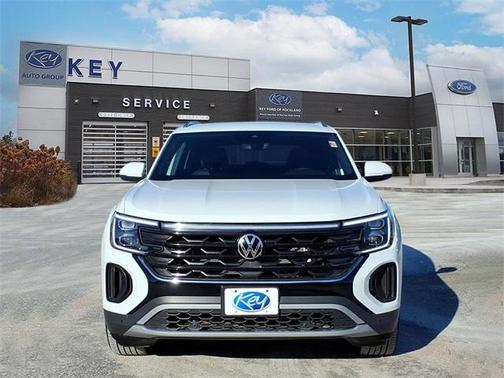 2025 Volkswagen Atlas Cross Sport 2.0T SE w/Technology
