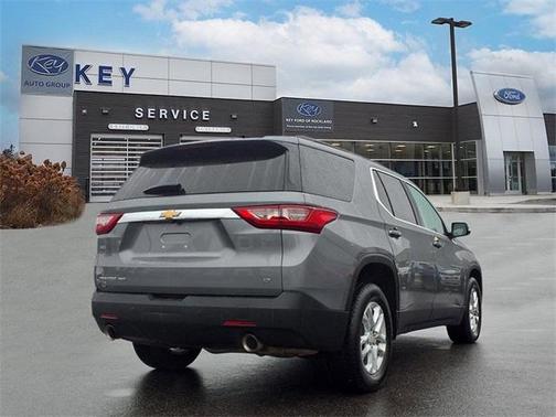2020 Chevrolet Traverse LT Cloth