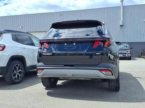 Phantom Black 2025 Hyundai TUCSON SEL