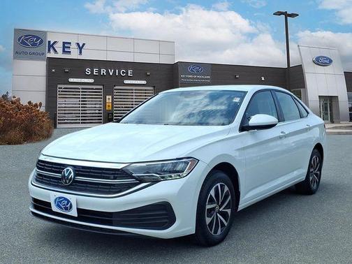 Pure White 2024 Volkswagen Jetta 1.5T S