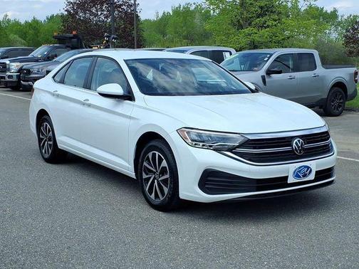 Pure White 2024 Volkswagen Jetta 1.5T S