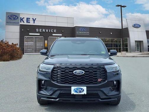 Black Metallic 2025 Ford Explorer ST