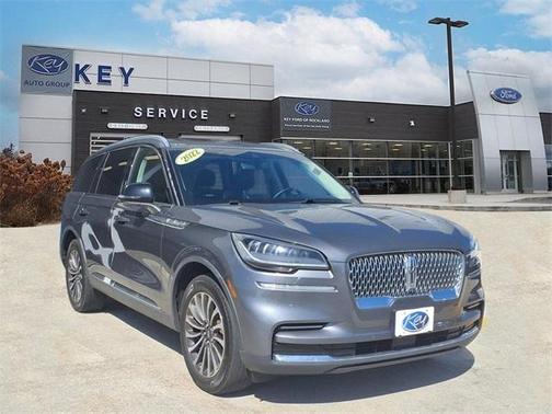 2022 Lincoln Aviator Standard AWD