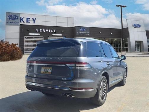 2022 Lincoln Aviator Standard AWD