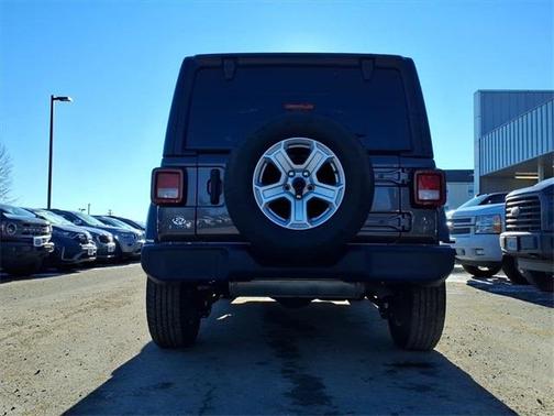 2022 Jeep Wrangler Unlimited Sport