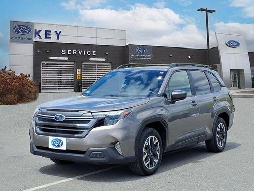 Brilliant Bronze Metallic 2025 Subaru Forester Premium