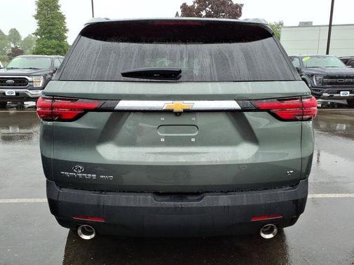 Silver Sage Metallic 2023 Chevrolet Traverse LT Cloth