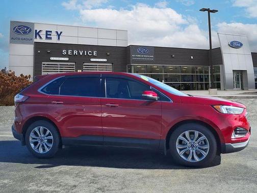 2020 Ford Edge Titanium