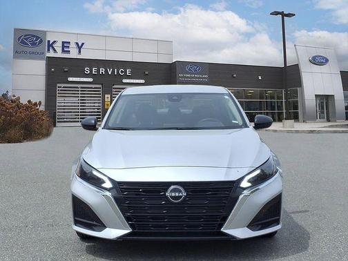 Brilliant Silver Metallic 2024 Nissan Altima 2.5 SV