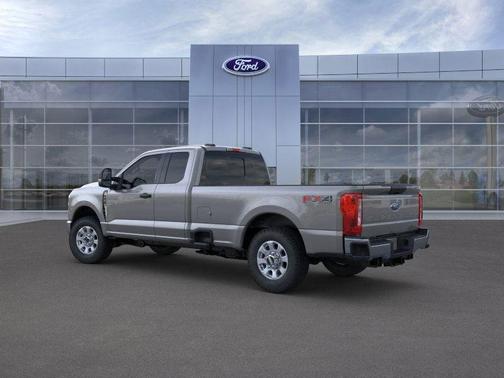 2025 Ford F-250 XLT