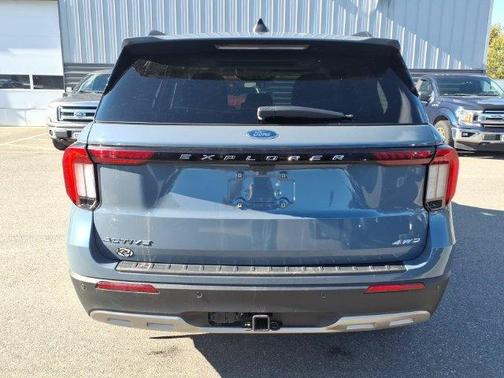 Vapor Blue 2025 Ford Explorer Active