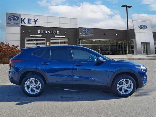 2024 Chevrolet Trax LS