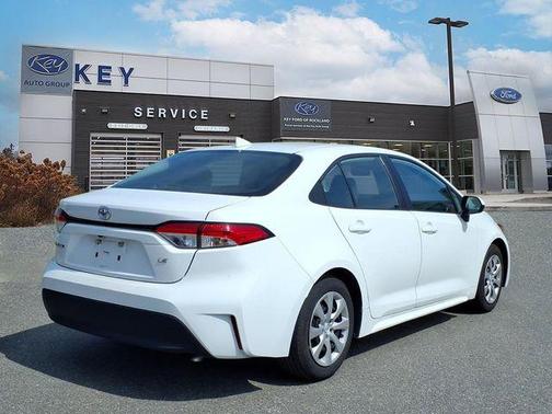 Ice 2024 Toyota Corolla LE