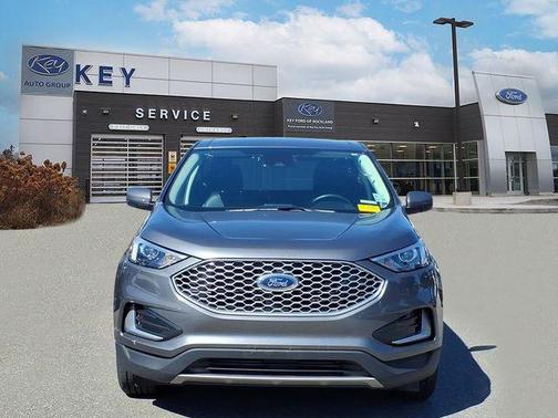 Gray Metallic 2024 Ford Edge SEL