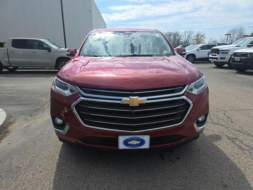 Cajun Red Tintcoat 2018 Chevrolet Traverse Premier